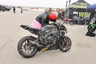 media/Nov-29-2025-TrackDaz (Sat) [[10ae2d9bce]]/Around the Pits/